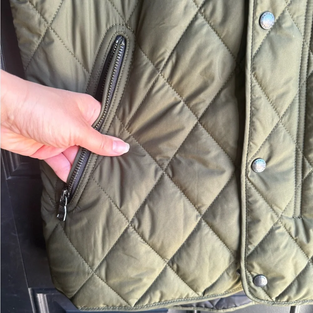 Banana Republic Green Quilted Mens Vest Size Medium